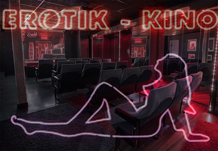 Cinéma porno : Voici comment fonctionne une visite dans un cinéma érotique avec masturbation et sexe